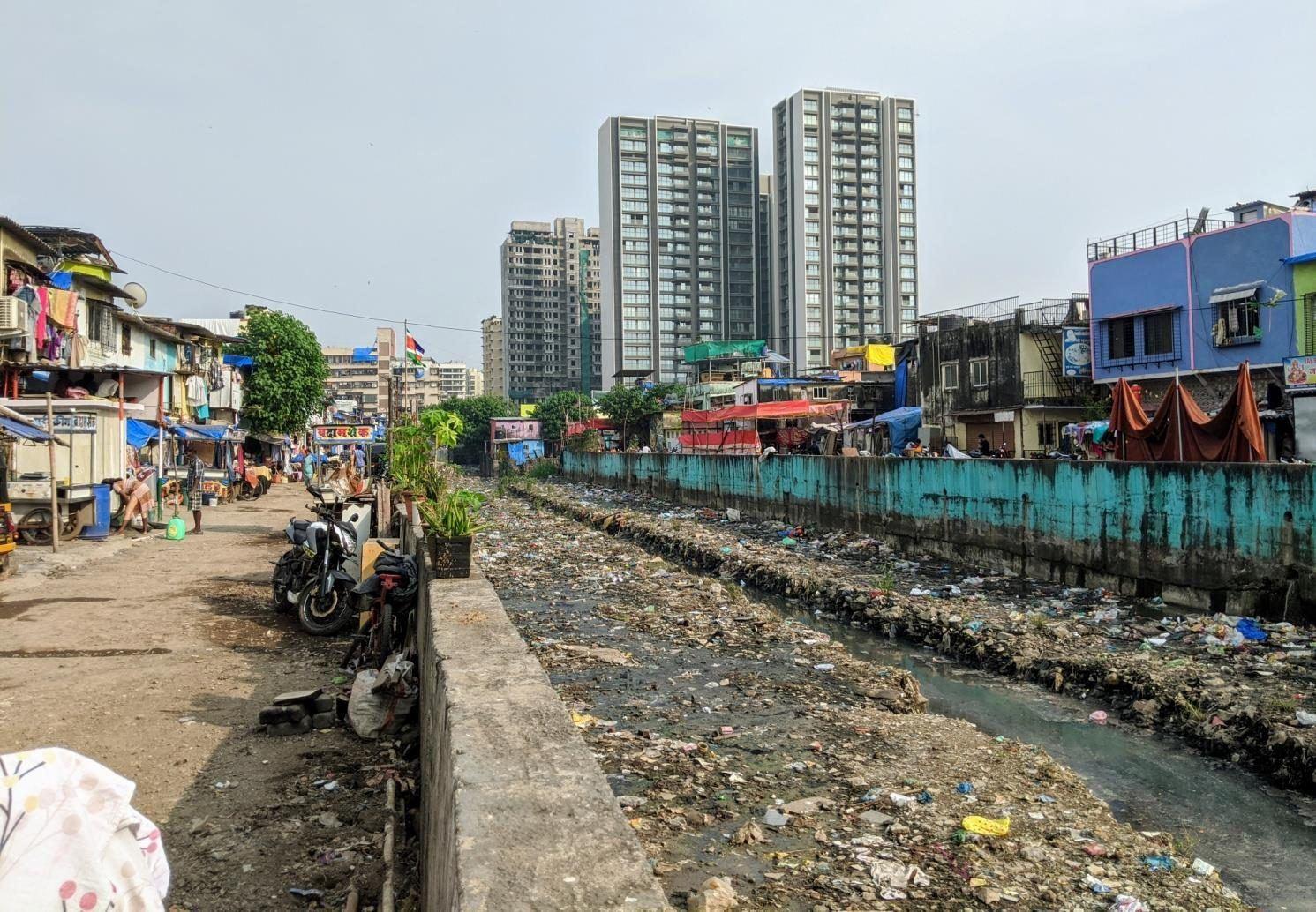 The Juhu–Khar Greenway